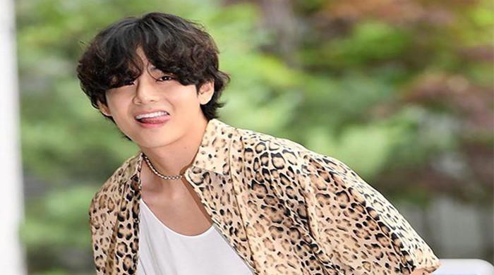 Bts V Goes Completely Naked On Social Media Check Out His Mind