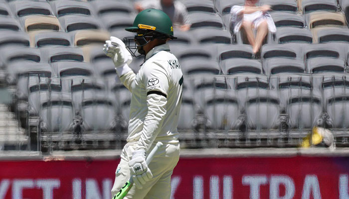 Pak Vs Aus Usman Khawaja Wears Black Armband To Register Protest