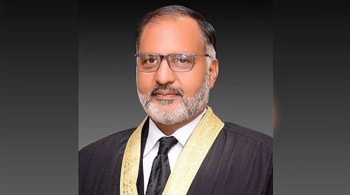 Govt picks ex&IHC judge Shaukat Aziz Siddiqui as NIRC chairman