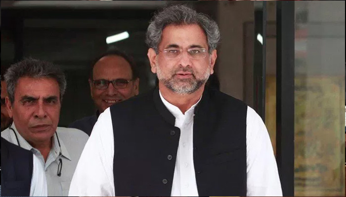 PM Abbasi arrives in London to attend C&wealth summit