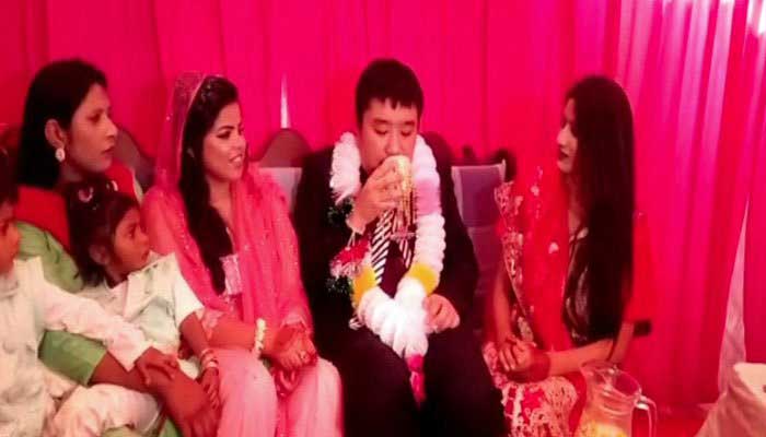 Man from China ties knot with Pakistani girl he met online