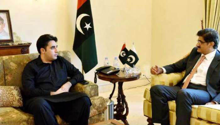 CM Shah gives pictorial presentation to PPP chief