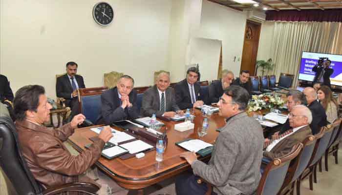 PM Imran Khan reviews progress on improving ease of doing commerce