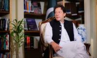 PM Imran Khan Khan sets a wrong example by defending a ‘tainted’ officer