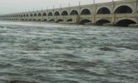 High flood at Guddu, Sukkur barrages to stabilise by next week