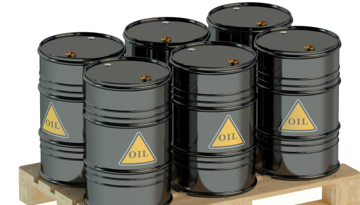 Govt eager to adopt risk hedging for oil, petroleum products