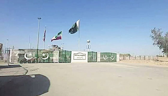 FBR chairman visits Pak-Iran border points