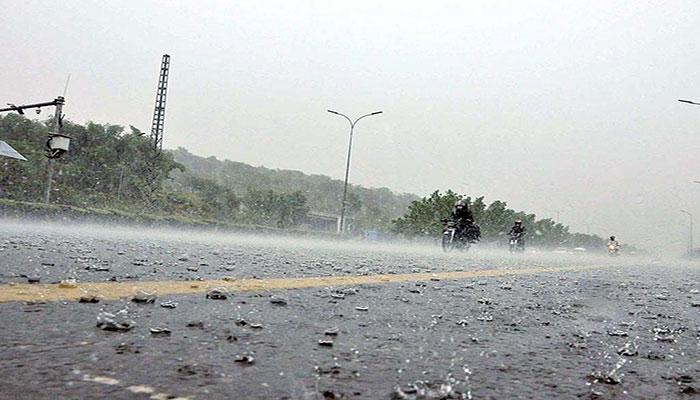 Lahore receives trace rainfall