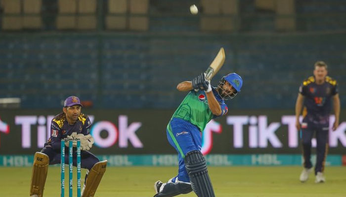 Multan clinch victory in last over thriller