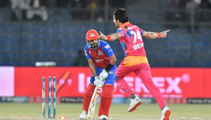 Islamabad United beat Kings by 42 runs