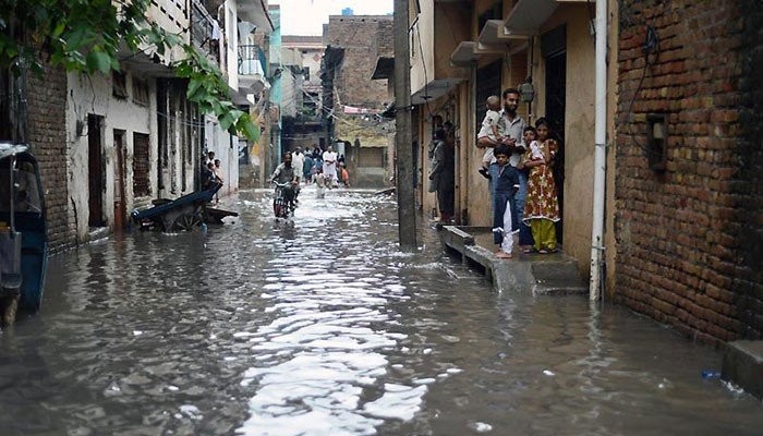 Rain wreaks havoc in Rawalpindi, Islamabad