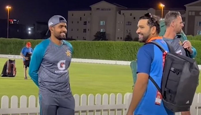 Babar Azam and Rohit Sharma having light chat in Dubai ahead of todays match in the Asia Cup 2022. Twitter