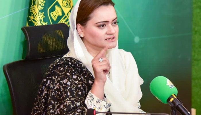 Federal Minister for Information and Broadcasting Marriyum Aurangzeb addressing a press conference on December 17, 2022. PID