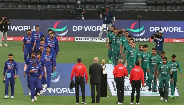 Pakistan and India team line up for their national anthems, Aug 28 2022.— AFP