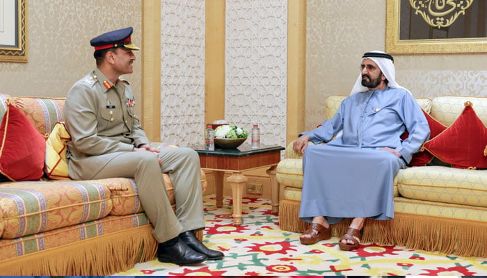 Chief of the Army Staff (COAS) General Syed Asim Munir calls on Sheikh Mohammed bin Rashid Al Maktoum at the Za’abeel Palace on January 10, 2023. Twitter.