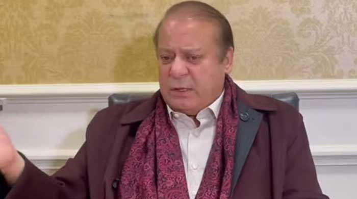 Nawaz Celebrates Eid In Dubai