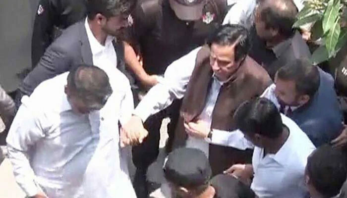 Parvez Elahi was arrested again after acquittal in the corruption case. —Twitter