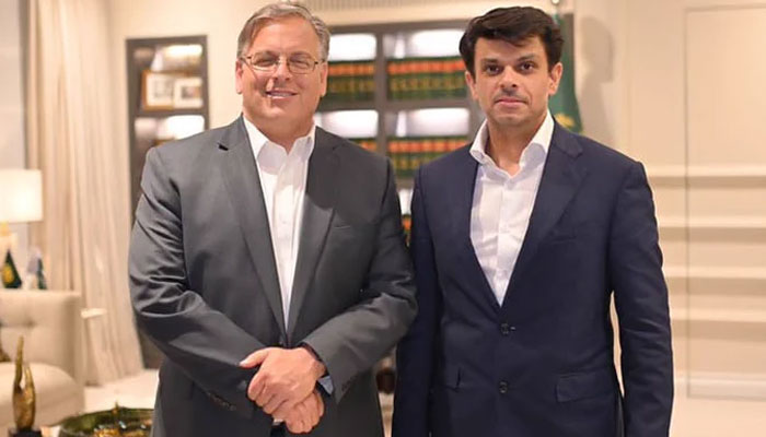 Special Assistant to the Prime Minister (SAPM) on Interior, Muhammad Jawad Sohrab Malik and US Ambassador Donald Blome discussed the current political scenario of Pakistan on August 4, 2023. Twitter