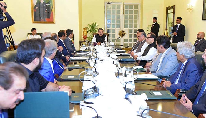 Caretaker Prime Minister Anwaar-ul-Haq Kakar while chairing a meeting at PM House Islamabad. — APP/File