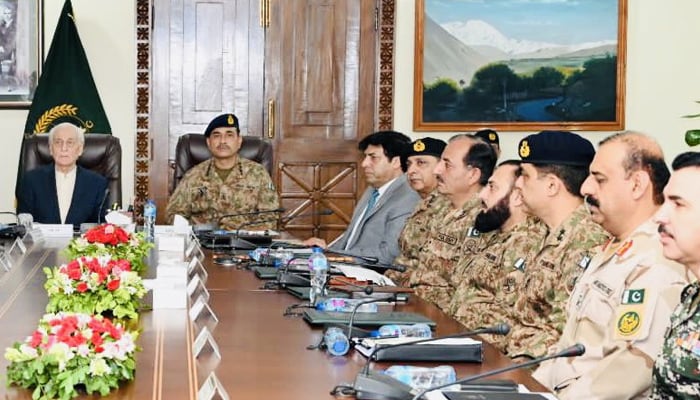 General Syed Asim Munir (C-R)attends the Provincial Apex Committee meeting along with Caretaker Chief Minister KP Muhammad Azam Khan (L) on September 27, 2023. — X/PakistanFauj