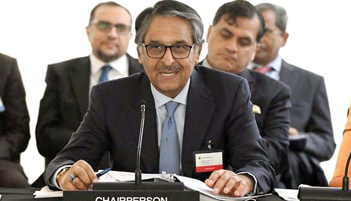 Foreign Minister Jalil Abbas Jilani while addressing a session. — APP?file