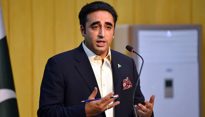 Former Foreign Minister Bilawal Bhutto Zardari addressing a press conference in this undated picture. — AFP/File