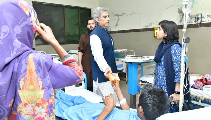 The Post Graduate Medical Institute/Lahore General Hospital (PGMI/LGH) Principal Prof Dr Al-Fareed Zafar during the visit on April 29, 2023. — Facebook/Lahore General Hospital