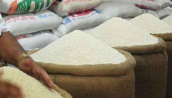 India’s basmati rice growers fear Pakistan competition as floor price dents exports. The News/File