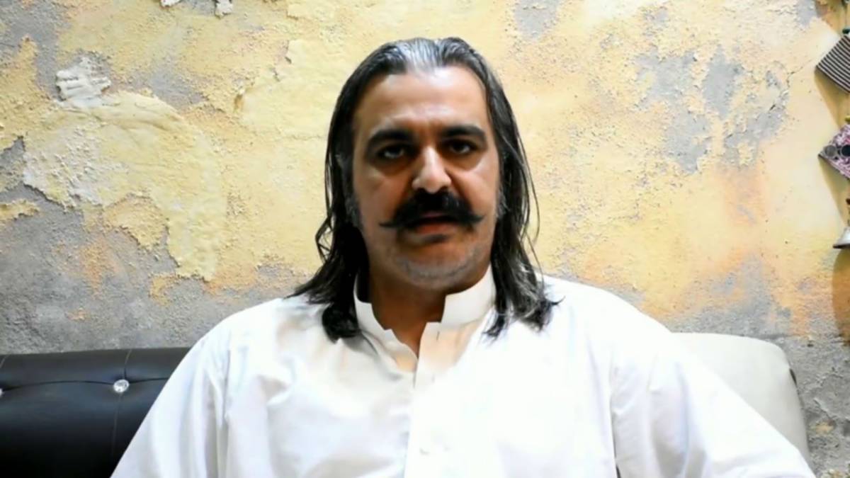 Amin Gandapur’s house raided in DI Khan