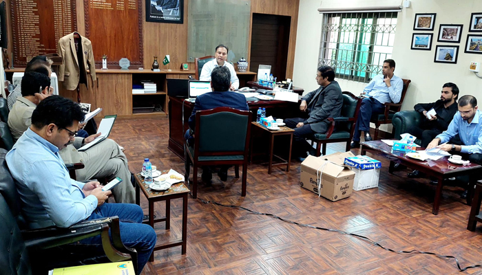 Commissioner and DG LDA Muhammad Ali Randhawa while speaking during an official meeting in Lahore on October 25, 2023. — Facebook/Commissioner Lahore, Punjab.