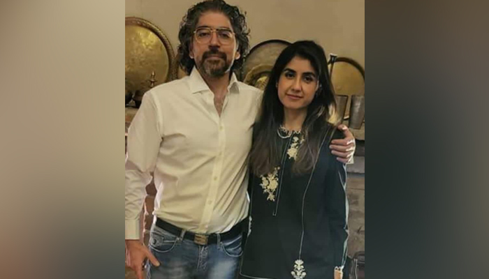 Shahnawaz Amir standing with Sara Inam in this picture released on September 24, 2022. — X/@meherbokhari