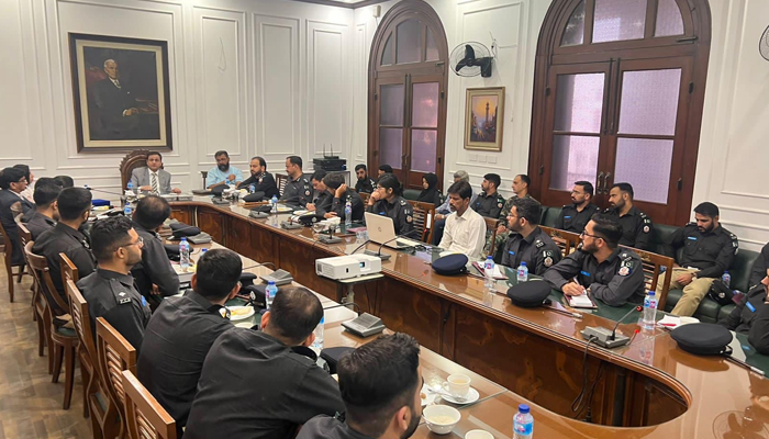 Mayor Karachi Barrister Murtaza Wahab engages with a delegation of police officers, at his office on November 7, 2023. — Facebook/Barrister Murtaza Wahab