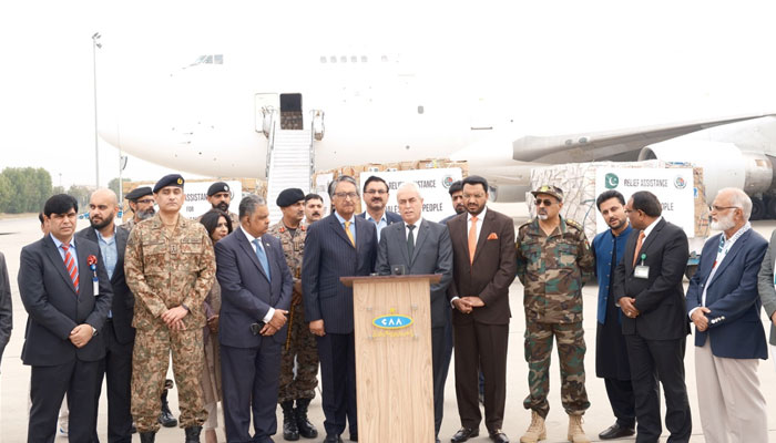 Caretaker Foreign Minister Jalil Abbas Jilani and Human Rights Minister Khalil George send off the second tranche of aid to Gaza via Egypt from the Islamabad International Airport on Nov 7, 2023. — PID