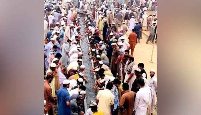 People perform Wudu during the annual international congregation, Raiwind Tablighi Ijtima on November 2, 2023. — Facebook/Tablighi Markaz Raiwind