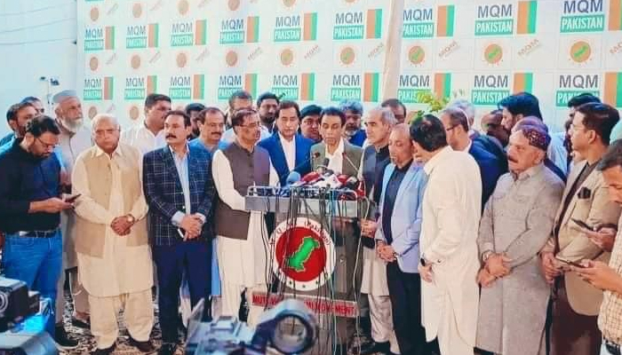 MQM-P Convener Dr Khalid Maqbool Siddiqui speaks along side Saad Rafique and Ayaz Sadiq after the PMLN delegation visited MQMP’s Bahadurabad office in Karachi on November 12, 2023. — Facebook/Sardar Ayaz Sadiq