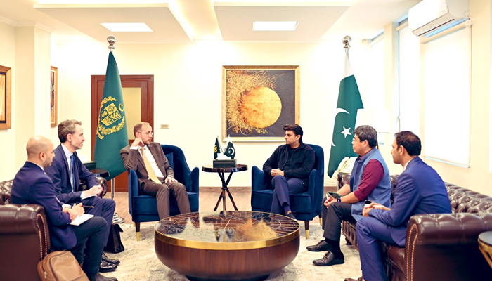 SAPM on Overseas Pakistanis and Human Resource Development Jawad Sohrab Malik (R) meet with the ILO delegation led by Geir Tonstol (L), Country Director ILO for Pakistan in Islamabad on November 12, 2023. — X/@JawadSohrab