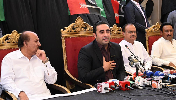 PPP leader Bilawal talks to the media in Mithi on Nov 14, 2023. —x/SajjadAliBhuttoPPP