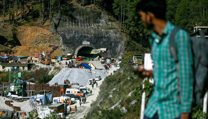 An ex-chairman of the National Highways Authority of India warned that building a tunnel through a mountain is perilous, but dangers were multiplied when such large-scale projects are poorly carried out. —AFP File