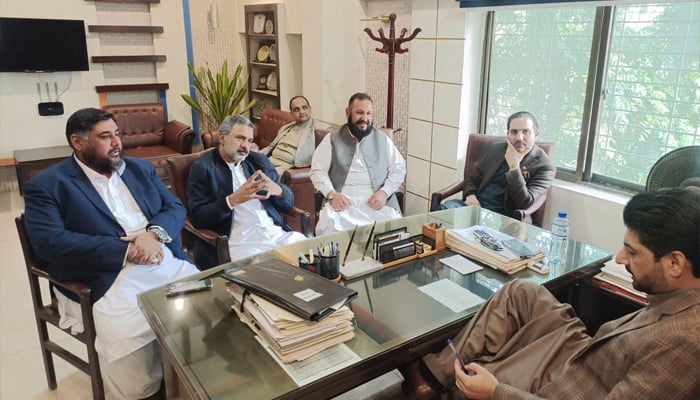 A delegation of the All Pakistan Car Dealers Association, KP while meeting with the Senate Deputy Chairman Mirza Muhammad Afridi on November 29, 2023. — Facebook/All Pakistan Car Dealer Association