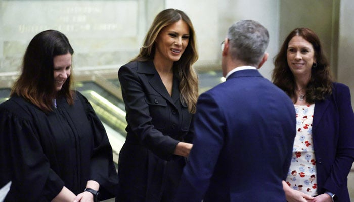 Melania Trump welcomes new US citizens in rare public appearance