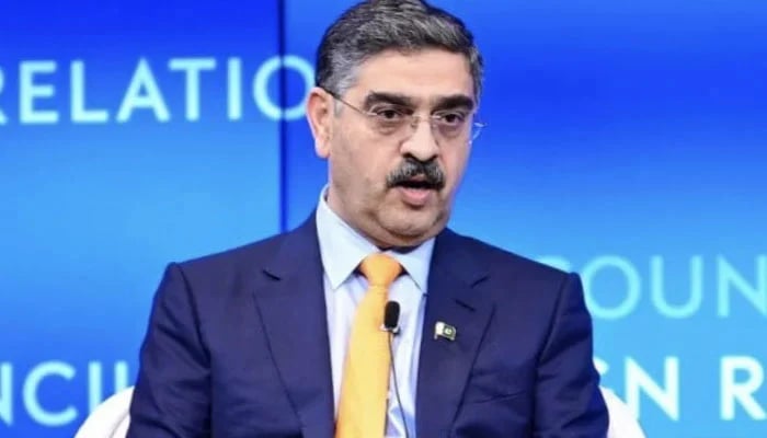 Caretaker PM Anwaar-ul-Haq Kakar addresses the ‘Council on Foreign Relations’ on the sidelines of the 78th Session of the UN General Assembly in New York. — X/GovtofPakistan