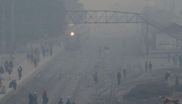 A view of fog seen at Hashtangri rail track on January 5, 2024. — INP