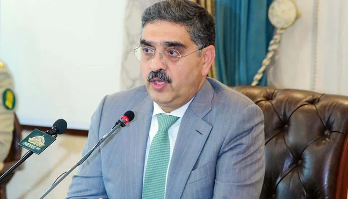 Caretaker Prime Minister Anwaar-ul-Haq Kakar while interacting with Islamabad-based foreign media on September 04, 2023. — APP