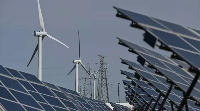 Govt decides to set up renewable energy plants