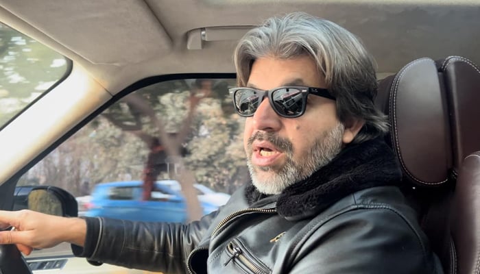 Former minister and Pakistan Tehreek-e-Insaf (PTI) leader Ali Mohammad Khan can be seen in this image. — Facebook/Ali Muhammad Khan