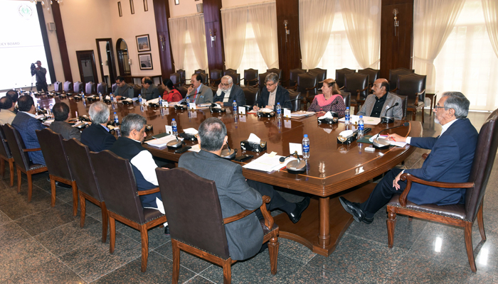 Caretaker Sindh Chief Minister Justice (Retd) Maqbool Baqar presides over a 43rd meeting of the Public Private Partnership Policy Board at CM House on January 20, 2024. — Facebook/Sindh Chief Minister House