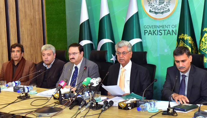 Mr.Murtaza Solangi, Caretaker Federal Minister for Information and Broadcasting addresses a press conference along with PTA&FIA Authorities on January 22, 2024. —  APP