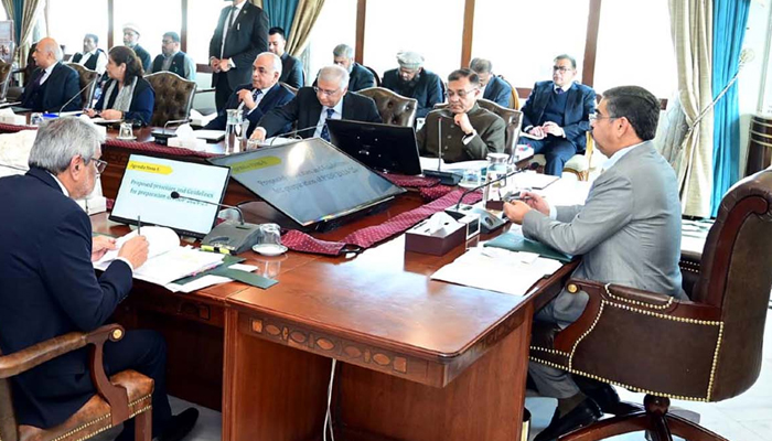 Caretaker Prime Minister, Anwaar-ul-Haq Kakar chairs a meeting of the National Economic Council held in Islamabad on Monday, January 29, 2024. — PPI