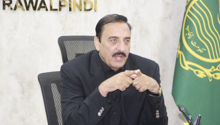 Commissioner Rawalpindi Division Liaquat Ali Chatta addresses a meeting on January 05, 2024. — Facebook/Commissioner Rawalpindi Official