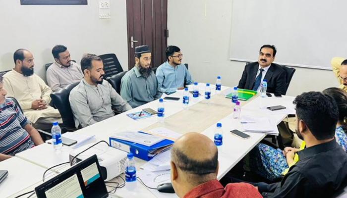 SFA Director General (DG) Agha Fakhar Hussain chairs a meeting. — Sindh Food Authority Website